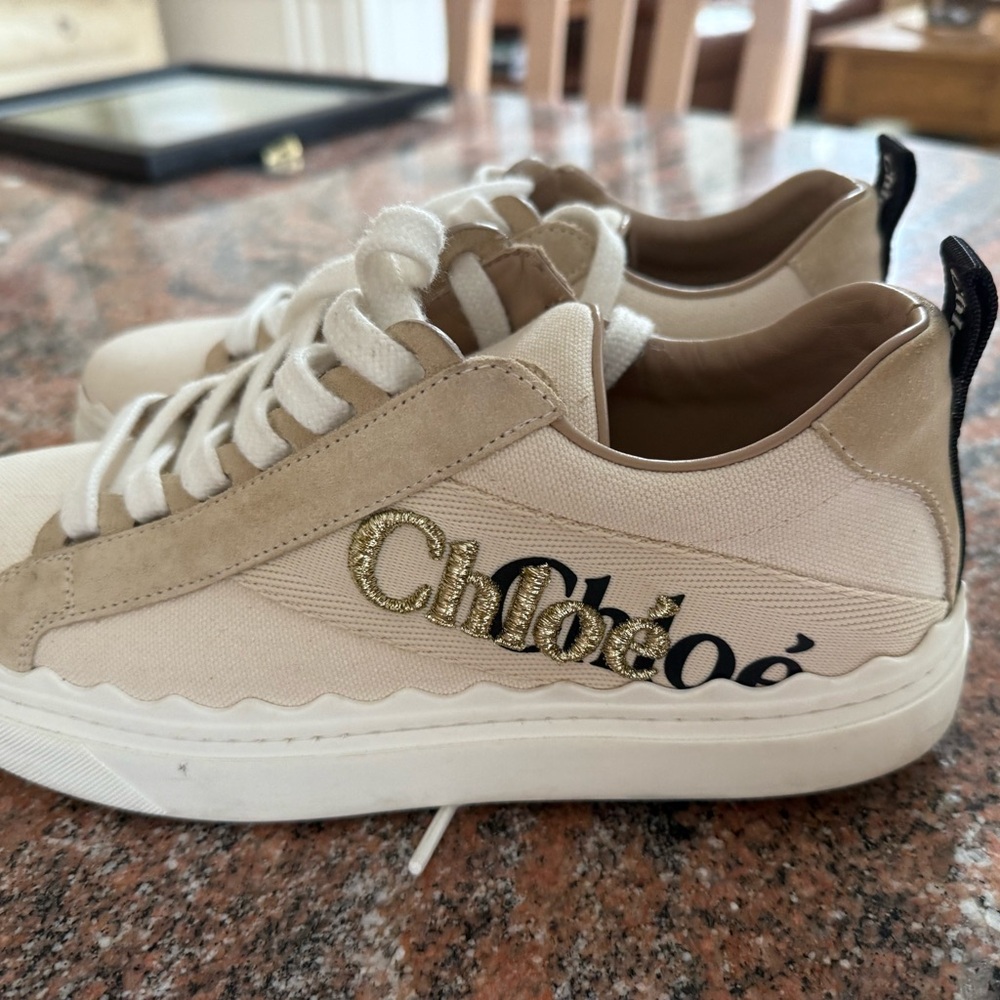 CHLOE SNEAKERS
